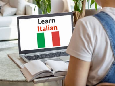 create a learning schedule for italian