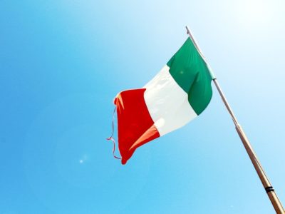 Pros and cons of studying Italian