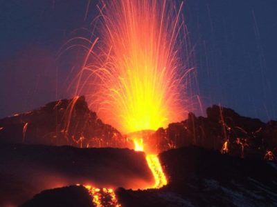 Un vulcano si risveglia in Sicilia