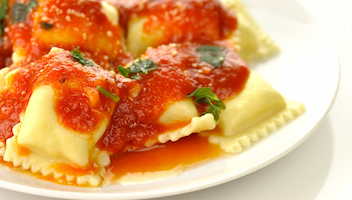 ravioli italian food tomato sauce